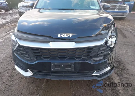 2023 Kia Sportage Lx z USA, uszkodzony, nr VIN KNDPUCAF2P7174015